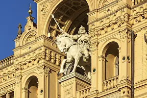 Equestrian statue of Abodriten prince Niklot I