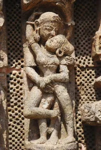 Category Historic EN Prints: Erotic statues carved on wall of Konarak sun temple