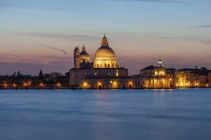 Evening atmosphere, blue hour, Basilica Santa Maria della Salute
