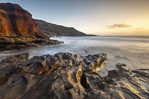 Evening atmosphere, coast near El Golfo