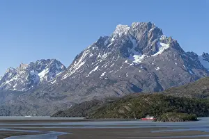 Excursion boat at Lago Grey, Torres del Paine National Park