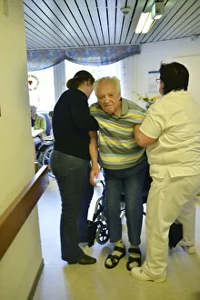 Exemplary care in old people's homes