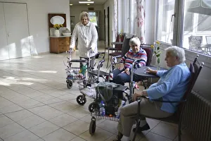 Exemplary care in old people's homes