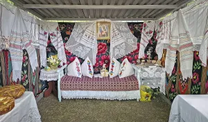 Exposition of handmade bakery and different crafts