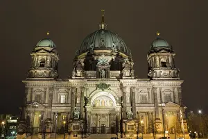Framed Print : Famous Berliner Dom Cathedral illuminated by night Framed Print : Famous Berliner Dom Cathedral illuminated by night