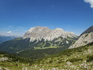 Fantastic hike to Seebensee and Drachensee in the Mieminger Mountains near Ehrwald in Tyrol