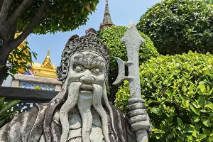 Fearsome stone palace guard, Chinese statue