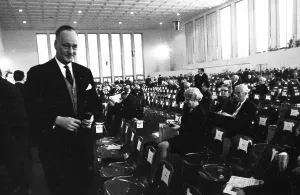 The Federal Assembly elected the new Federal President Gustav Heinemann (SPD)