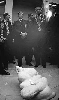 Federal Chancellor Helmut Schmidt opened an art exhibition at the Ostwallmuseum in Dortmund on 11