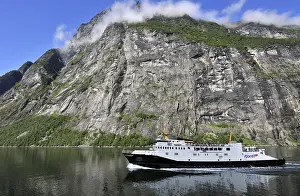 Ferry Veoey, Geirangerfjord, Geiranger