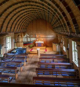 Fishermen's Church in Born on the DarB