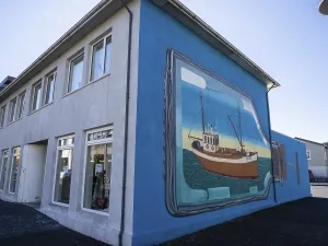 Fishing boat in a bottle, graffiti