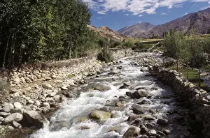 Flow of river water, phiyang, ladakh