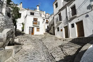 Footpath, houses, Capileira, white village