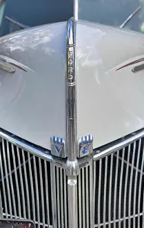 Ford V8 radiator mascot, Classiy Days