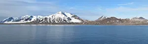 Category Scandinavia Prints: Forlandsundet, Spitsbergen, Svalbard archipelago