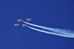 Formation flight of the Patrouille Suisse with the Northrop F-5E Tiger II