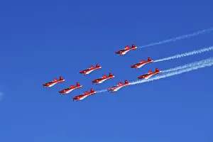 Formation flight of the Patrouille Suisse with the PC-7 team