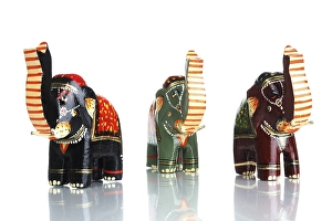 Category Buddhism Prints: Fortune elephants