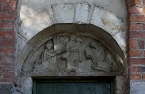 Category Historic EN Prints: Foundation tympanum, St Anne carrying Mary