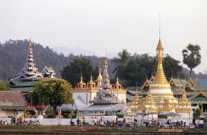 Founded in 1827 by Phaya Singhanataraj