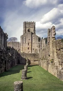 Fountains Abbey (Studley Royal)