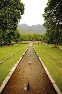 Fountains in mughal garden nishat bagh