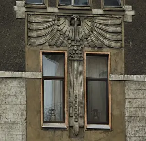 Framed Print : Fragment of the facade in the Art Nouveau style with an owl