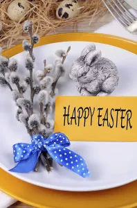Fragment table setting willow branches Easter theme