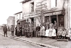 French inhabitants with German soldiers in a group photo