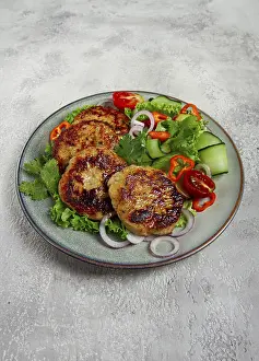 Fried chicken cutlets, minced chicken