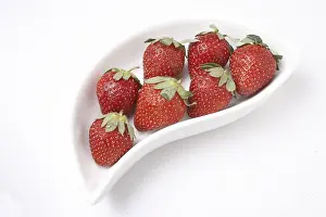 Category Historic EN Prints: Fruit, Strawberry Fragaria Ananassa kept ins shaped serving tray on white background