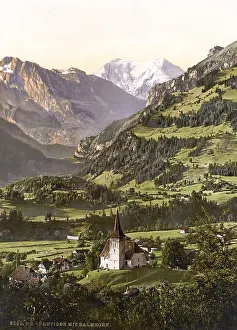 Frutigen und Balmhorn, ein Gemeinde im Berner Oberland im Kanton Bern in der Schweiz