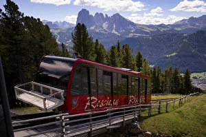 Category Mountain Landscapes Prints: Funicular railway to the Rasciesa