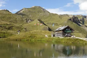 Fuscher Lacke lake, 2262m above sea level