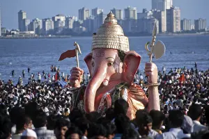 Ganesh ganpati Festival, People Carrying Lord Ganesh for Immersion