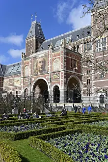 Garden in front of the Rijksmuseum