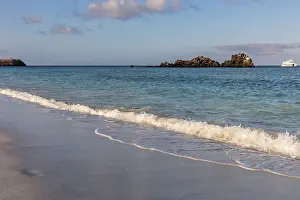Category Historic EN Prints: Gardner Bay beach, Isla Espanola