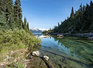 Garibaldi Lake, mountains reflected in turquoise glacial lake