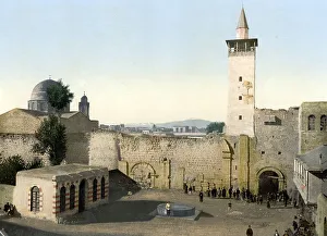 The gate of the street called straight