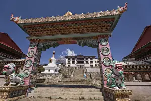 Gate to the Tengboche monastery