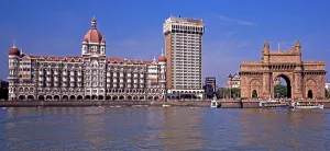 Gateway of India, Hotel Taj Mahal, Mumbai, India, Asia