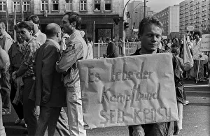 GDR, Berlin, 01.05.1988, 1st May demonstration in Karl-Marx-Allee