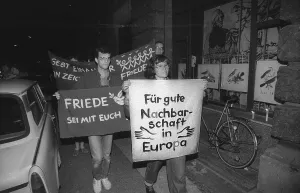 GDR, Berlin, 02. 10. 1990, celebration of reunification on the evening of 2 October