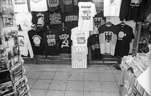 GDR, Berlin, 03. 03. 1990, Wall at Potsdamer Platz