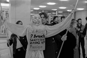 GDR, Berlin, 04.03.1990, demand for cultural use