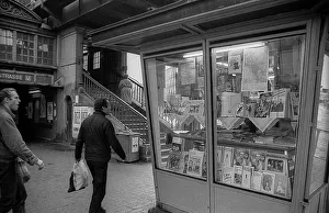 GDR, Berlin, 07.03.1990, newspaper kiosk at the e underground station Dimitroffstrasse (today Eberswalder Strasse)