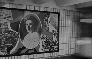 GDR, Berlin, 09. 07. 1989, Rosa-Luxemburg-Platz underground station