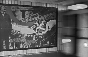 GDR, Berlin, 09. 07. 1989, Rosa-Luxemburg-Platz underground station