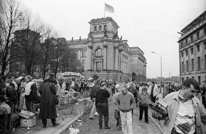 GDR, Berlin, 10. 03. 1990, Reichstag